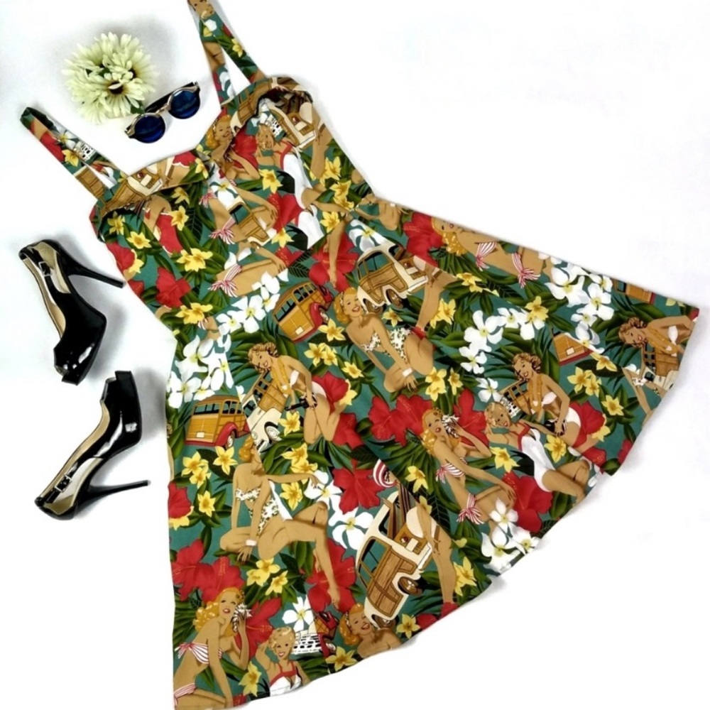 Miss Lulo pinup dress with matching mask! - Picture 1 of 4